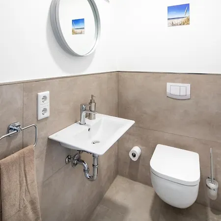 Meersuiten Apartmán *